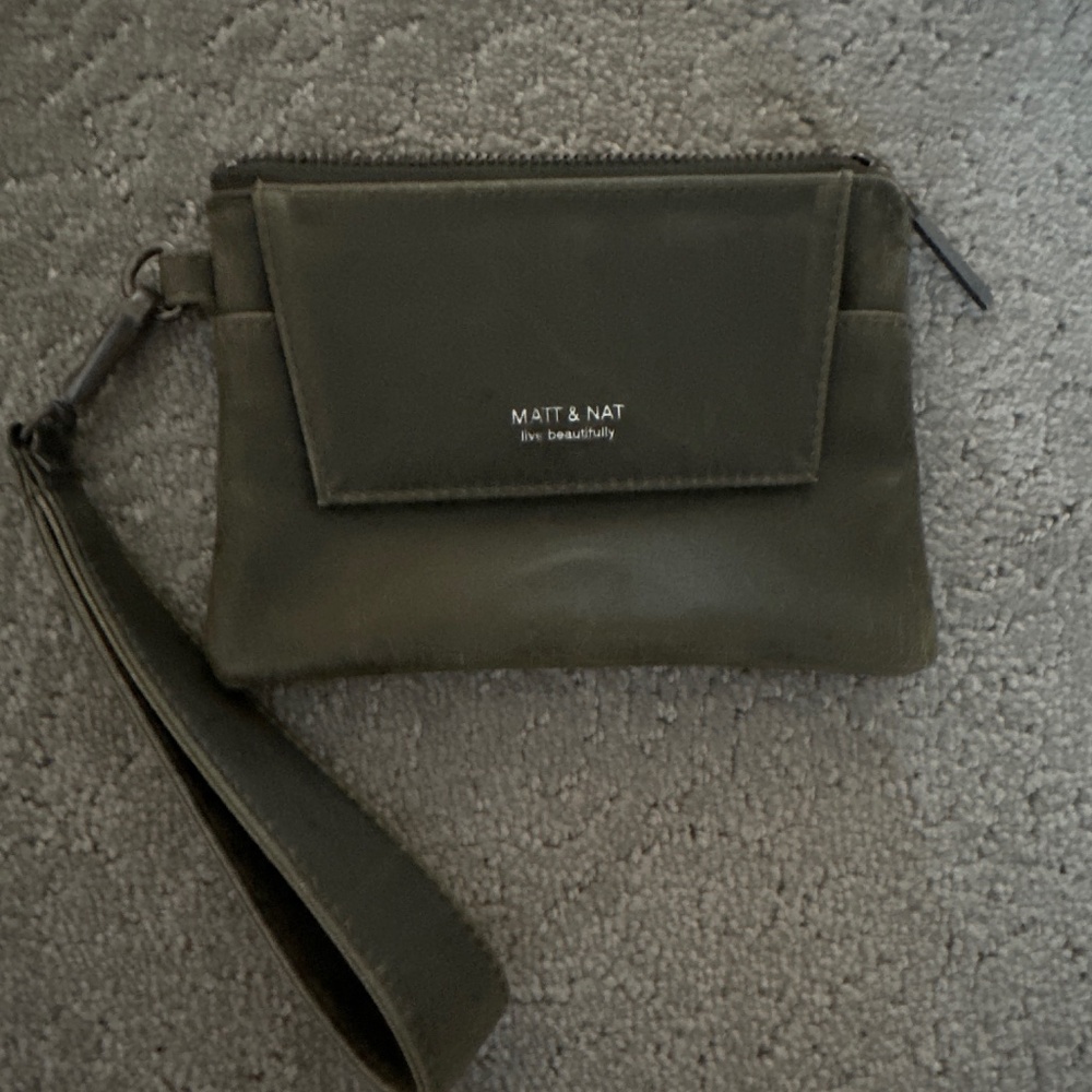 Matt & Nat - image 1